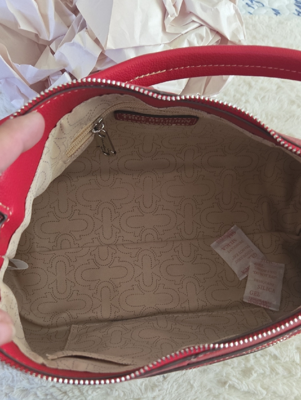 True Religion Red Shoulder Bag with Silver Hardware NWOT - Picture 4 of 8